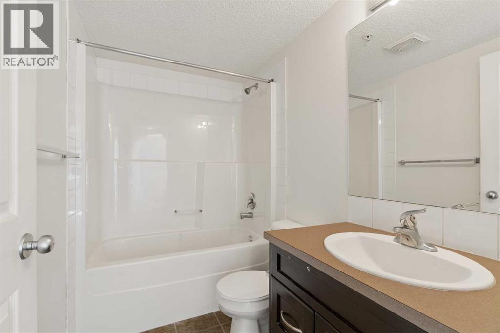2106, 43 Country Village Lane Ne, Calgary, Alberta  T3K 0G2 - Photo 14 - A2328784
