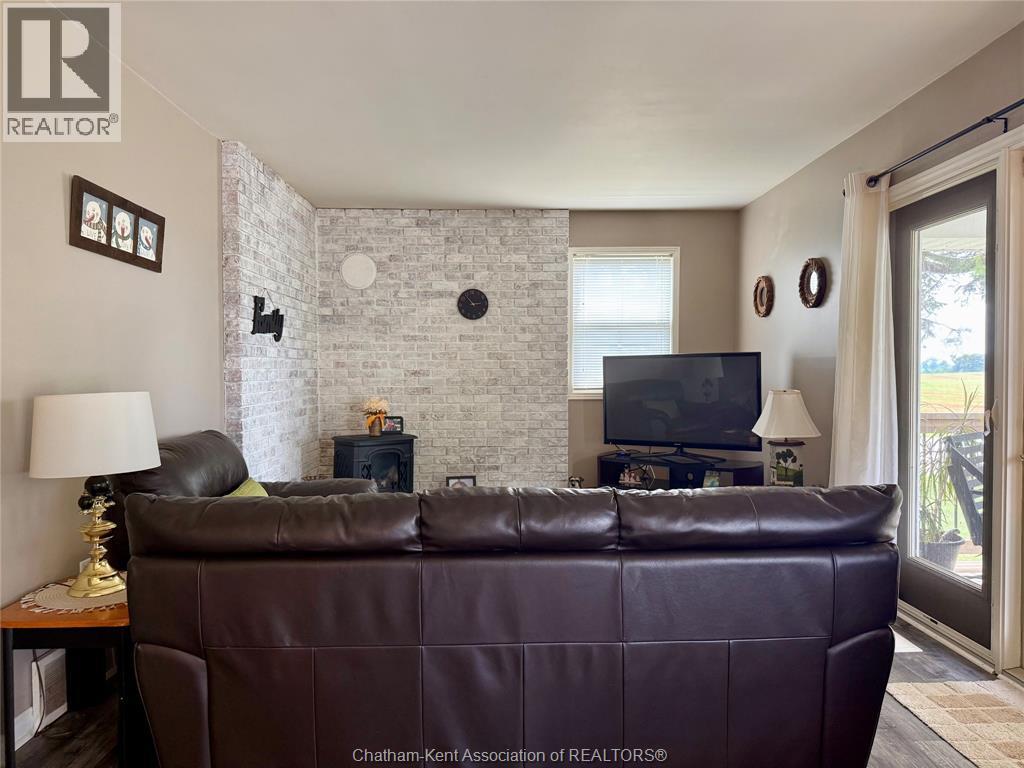 19961 Kent Bridge Road, Blenheim, Ontario  N0P 1A0 - Photo 14 - 26019812