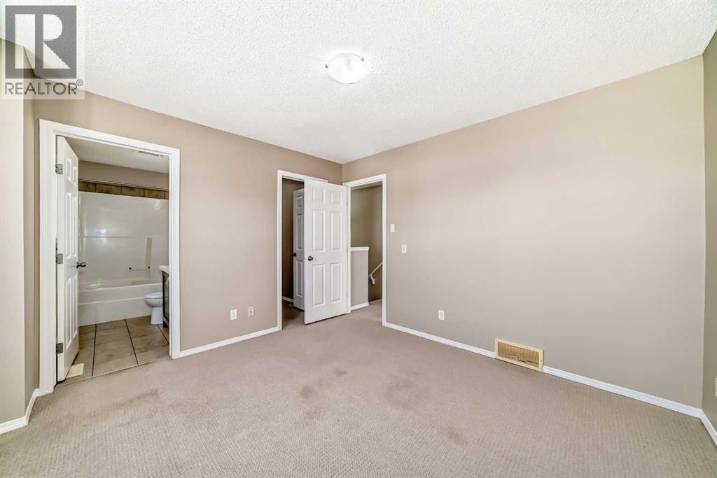 52 Taralake Street NE, Calgary, Alberta  T3J 0J5 - Photo 17 - A2336268