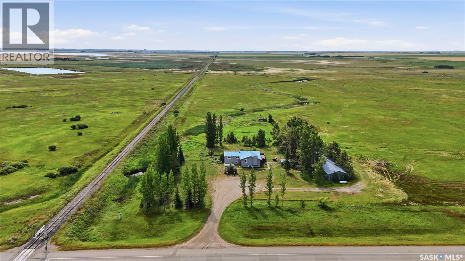 Perron Acreage, Reford Rm No. 379, Saskatchewan  S0K 4W0 - Photo 1 - SK045451