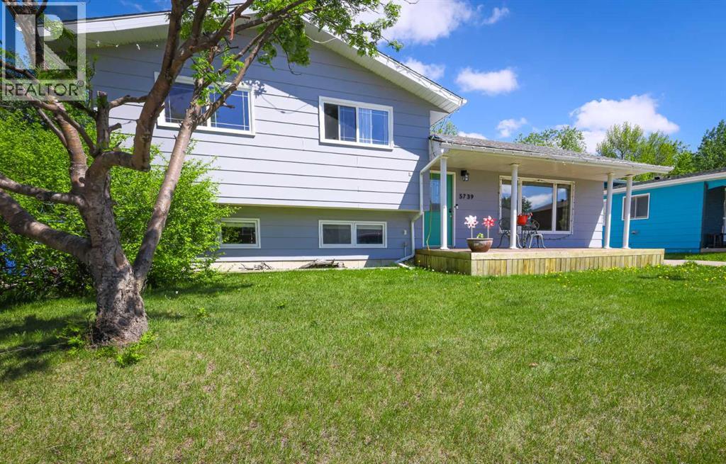 5739 55 Street, Rocky Mountain House, Alberta  T4T 1J7 - Photo 37 - A2319072