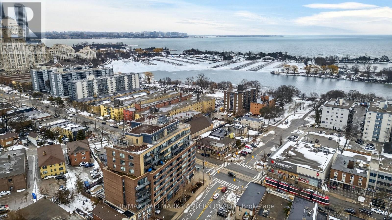 Th3 - 11 Superior Avenue, Toronto, Ontario  M8V 0A7 - Photo 40 - W13671108