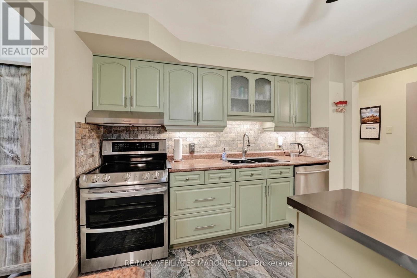 1635 Brookdale Avenue, Cornwall, Ontario  K6J 4R2 - Photo 20 - X13674106