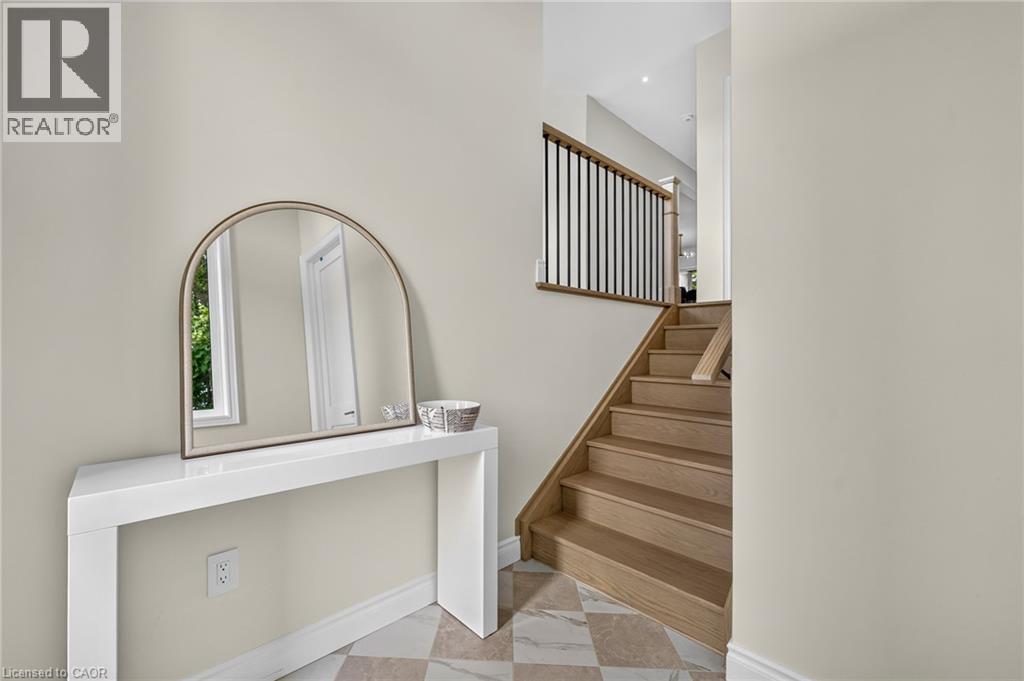 67 Cielo Court, Hamilton, Ontario  L9B 0J1 - Photo 3 - 40855752