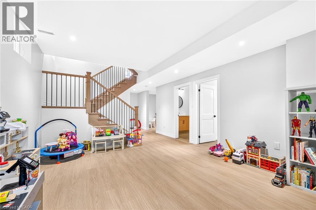 67 Cielo Court, Hamilton, Ontario  L9B 0J1 - Photo 47 - 40855752