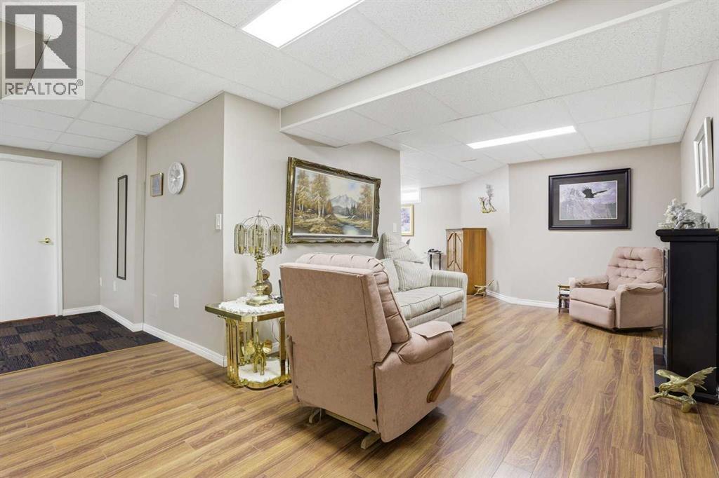 11 Macewan Park Heights NW, Calgary, Alberta  T3K 3W6 - Photo 28 - A2316477