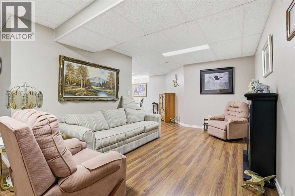 11 Macewan Park Heights NW, Calgary, Alberta  T3K 3W6 - Photo 27 - A2316477