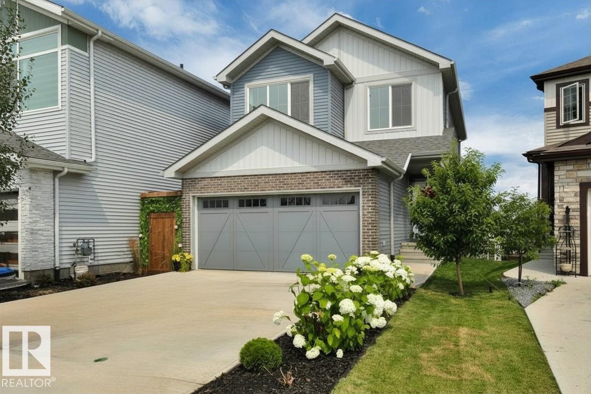 5329 Lark LD NW, Edmonton