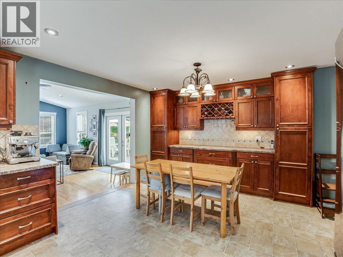 2451 Cunningham Road, Slocan Park, British Columbia  V0G 2E0 - Photo 28 - 10395569