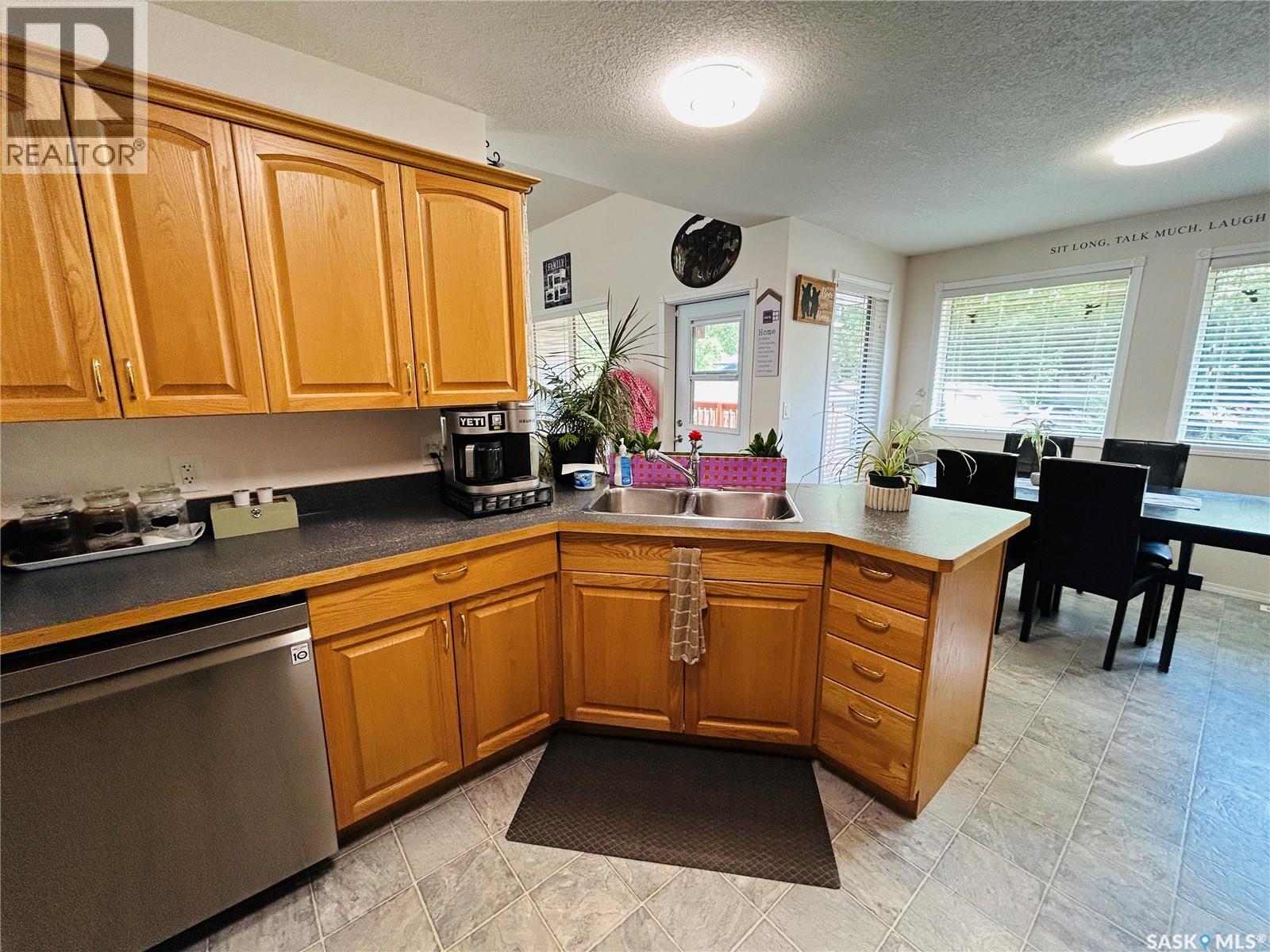 214 3rd Street Ne, Watson, Saskatchewan  S0K 4V0 - Photo 11 - SK045538