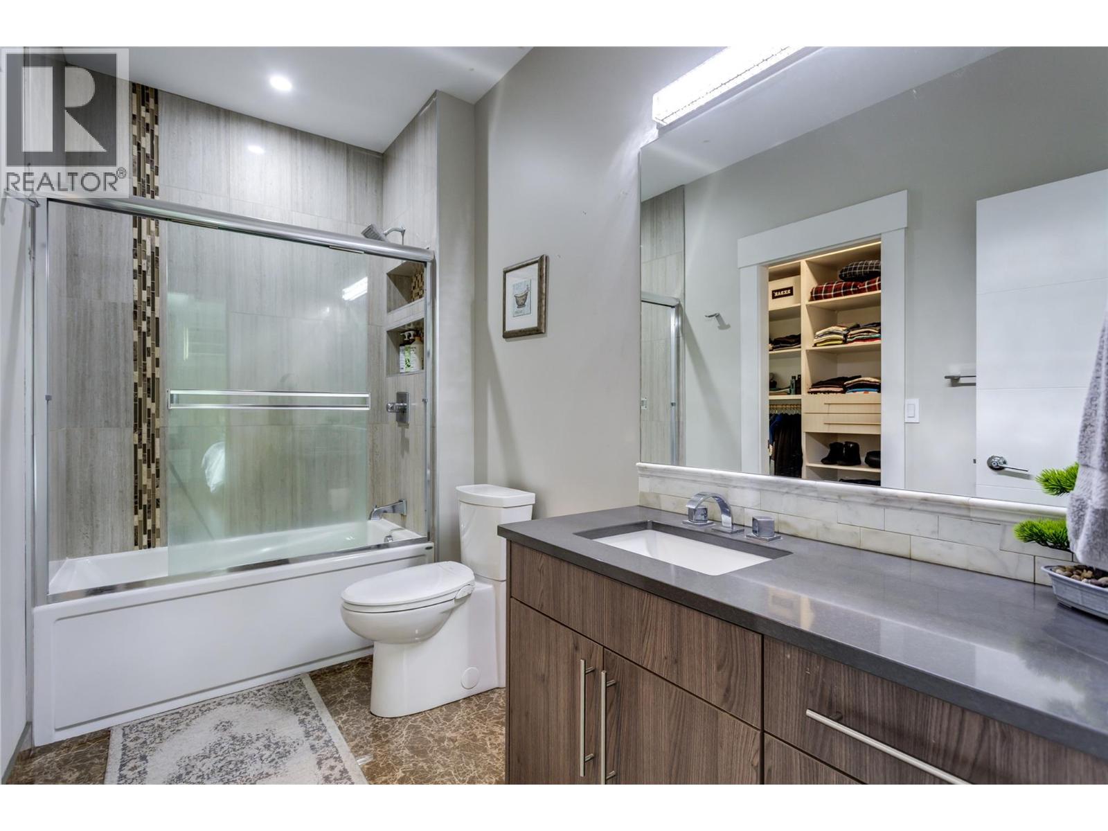 3666 Benvoulin Road, Kelowna, British Columbia  V1W 4M7 - Photo 28 - 10397438