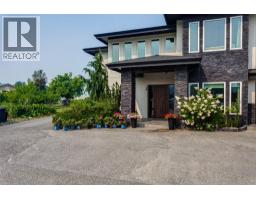 3666 Benvoulin Road, Kelowna, British Columbia  V1W 4M7 - Photo 3 - 10397438