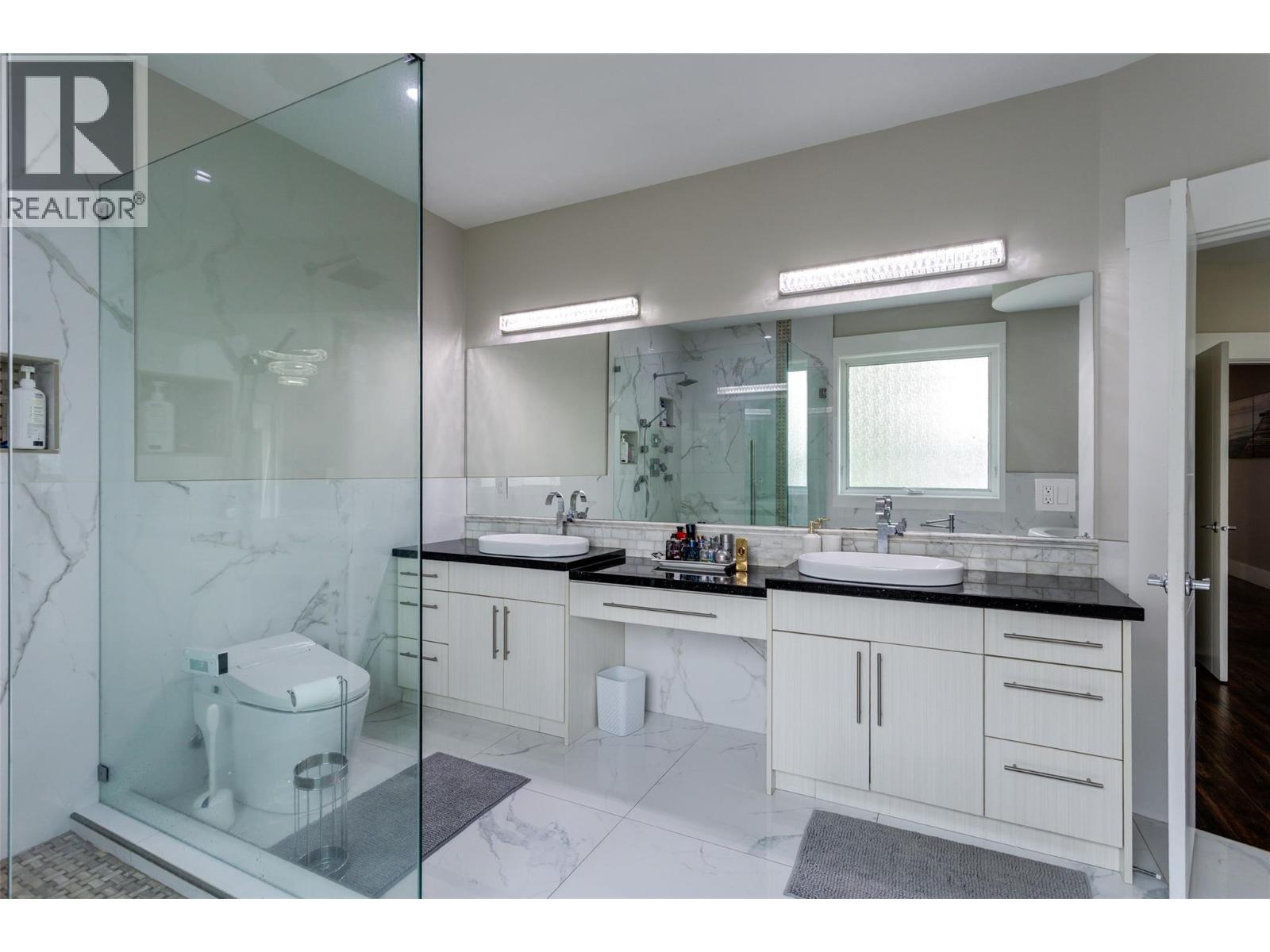 3666 Benvoulin Road, Kelowna, British Columbia  V1W 4M7 - Photo 24 - 10397438