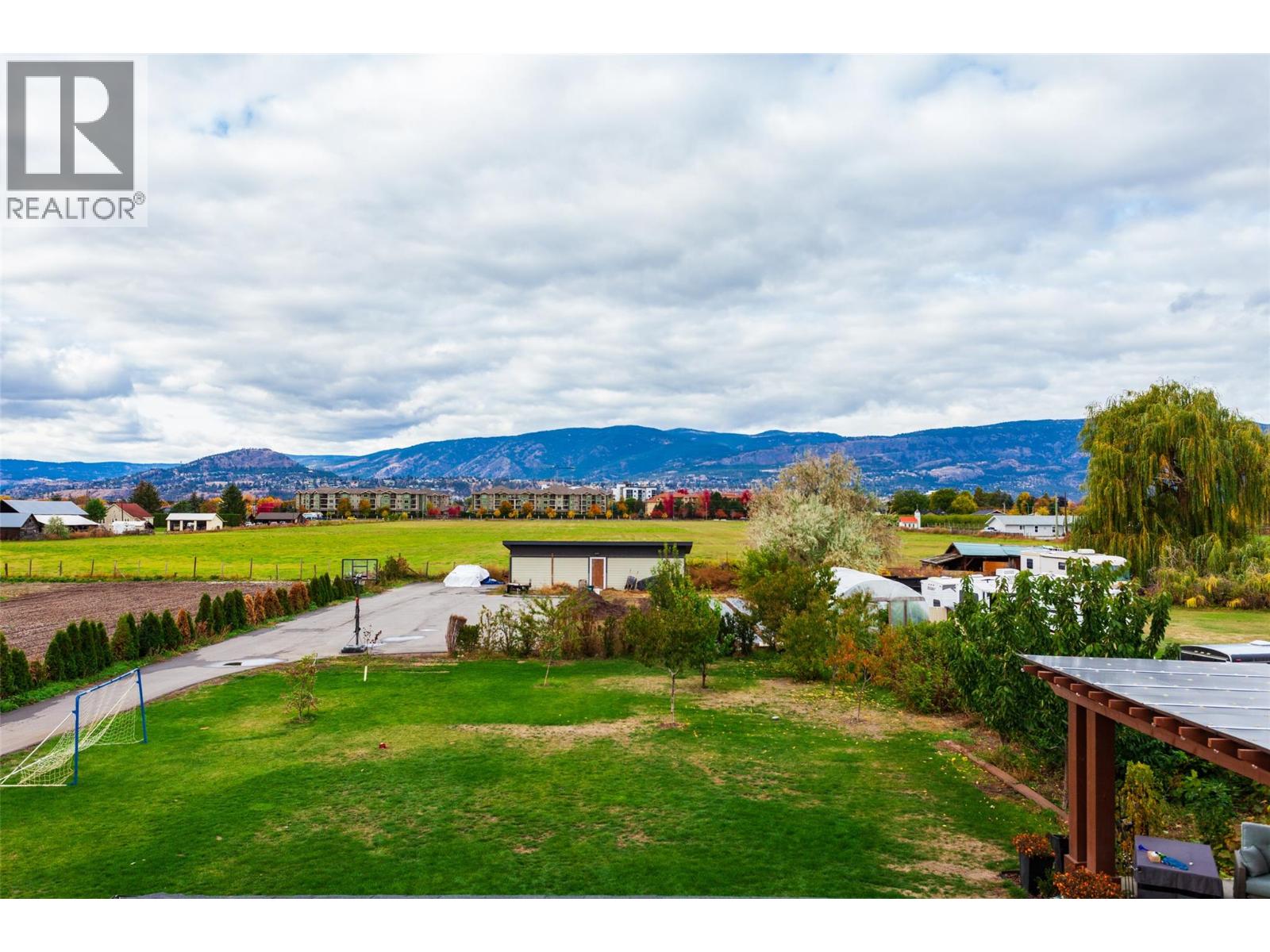 3666 Benvoulin Road, Kelowna, British Columbia  V1W 4M7 - Photo 49 - 10397438