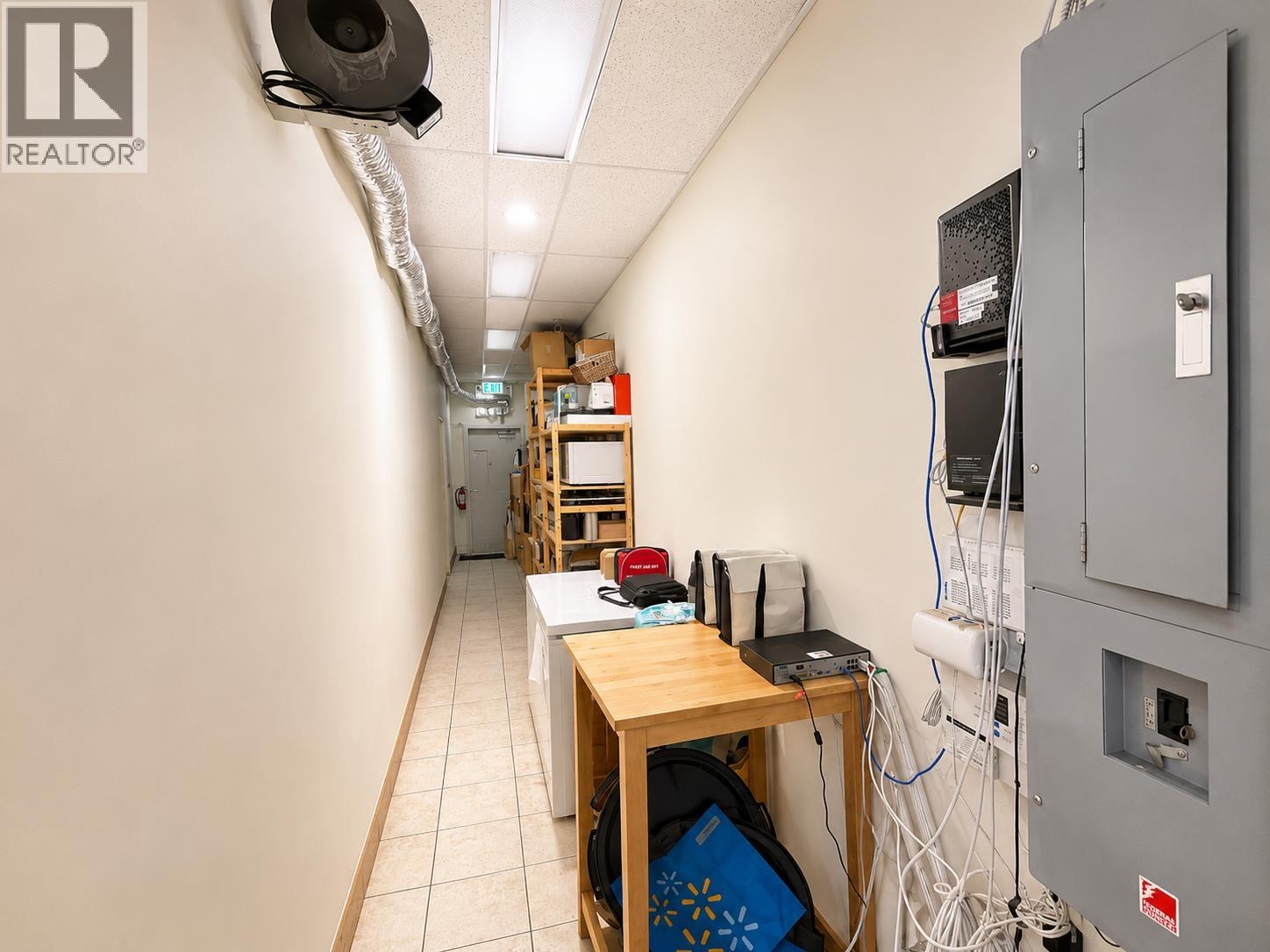 3341 W Broadway, Vancouver, British Columbia V6R 2B1 - Photo 12 - C8081237