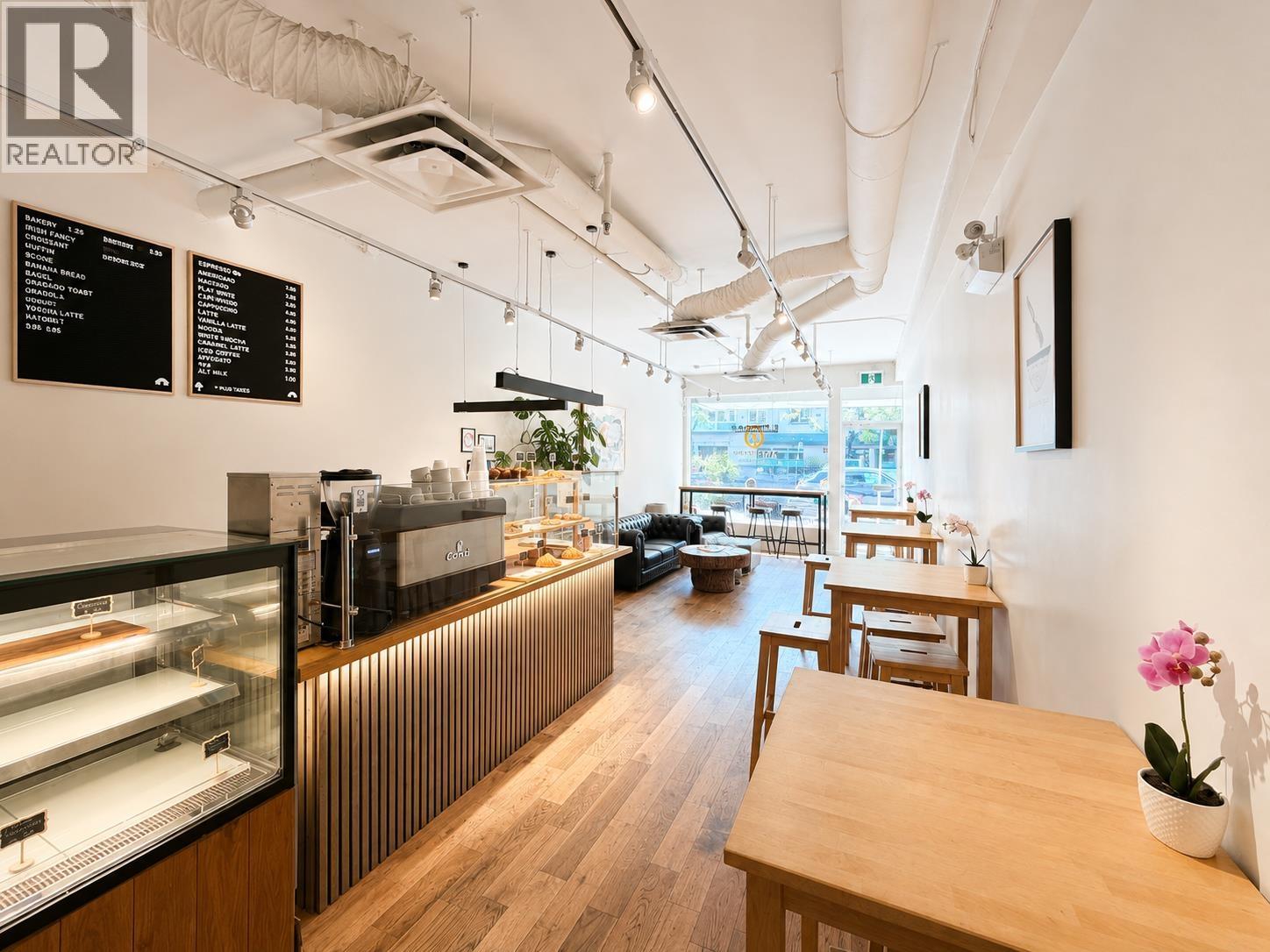 3341 W Broadway, Vancouver, British Columbia V6R 2B1 - Photo 14 - C8081237