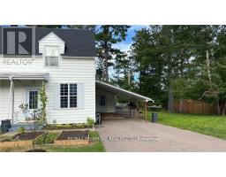 16 WOLFE AVENUE, Deep River, Ontario