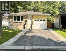 510 OAKRIDGE Place, Waterloo, Ontario
