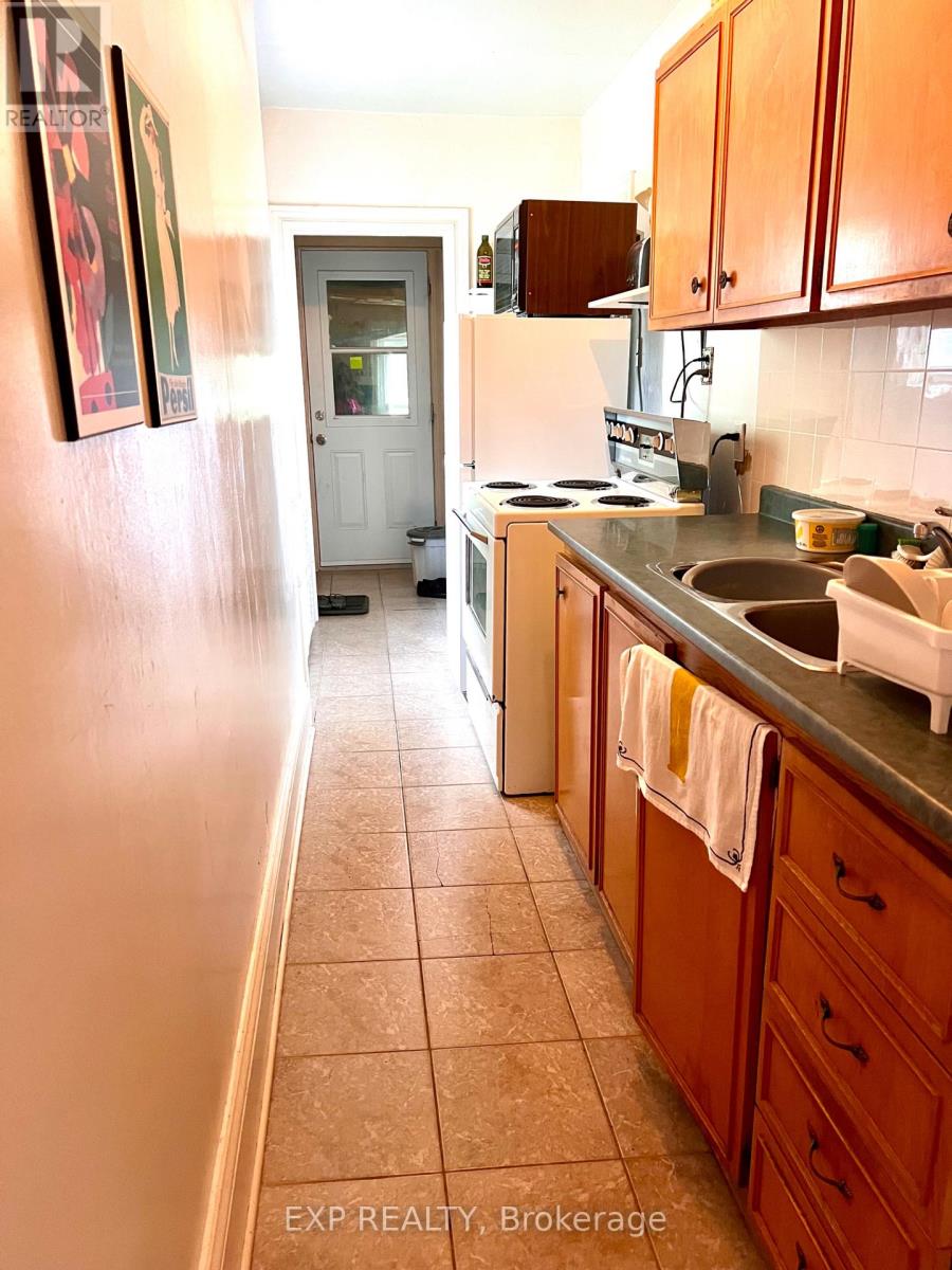 107 Spadina Avenue, Ottawa, Ontario  K1Y 2B9 - Photo 11 - X13674142