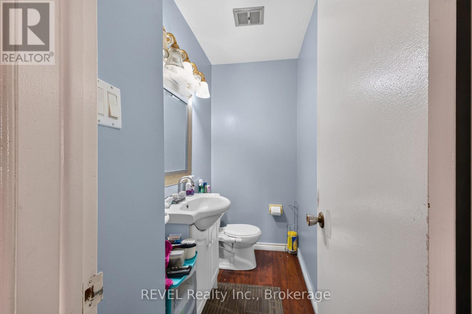 4 Kerwin Gate, St. Catharines (Lakeport), Ontario  L2N 4J8 - Photo 9 - X13674132