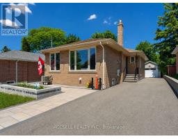 10 SYLLA AVENUE, Toronto, Ontario