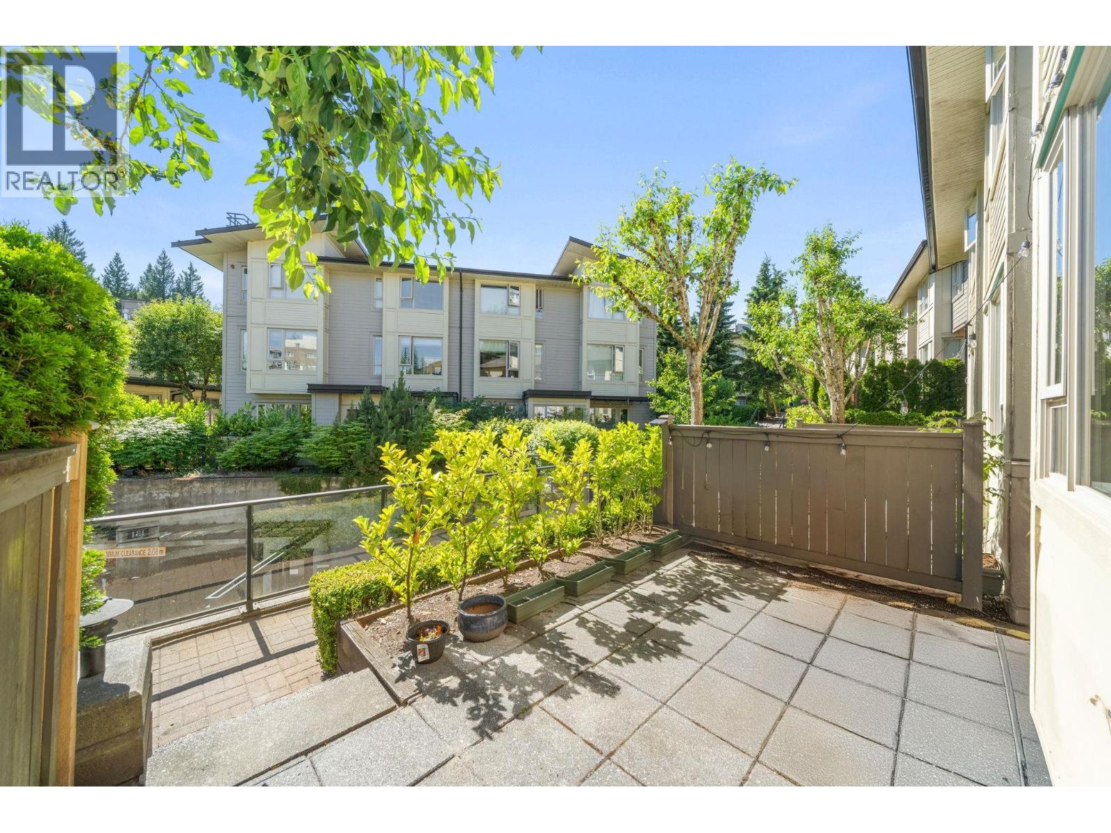 131 9229 University Crescent, Burnaby, British Columbia  V5A 4Z2 - Photo 6 - R3138015