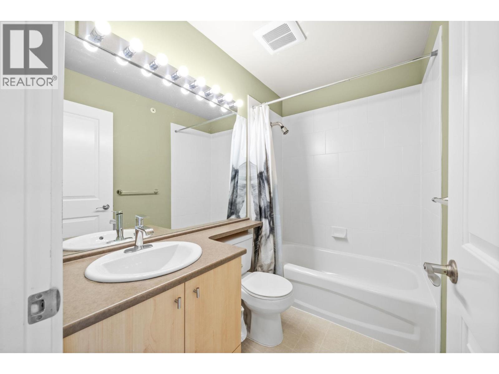 131 9229 University Crescent, Burnaby, British Columbia  V5A 4Z2 - Photo 31 - R3138015
