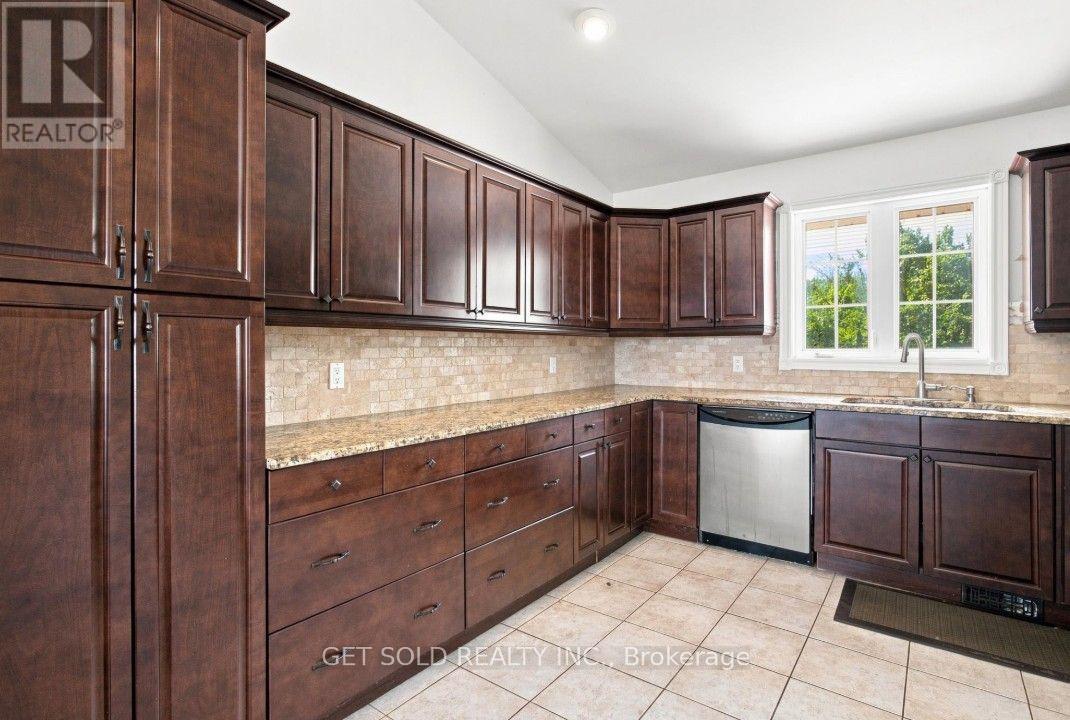 209442 Highway 26, Blue Mountains, Ontario  L9Y 0T1 - Photo 16 - X13674144