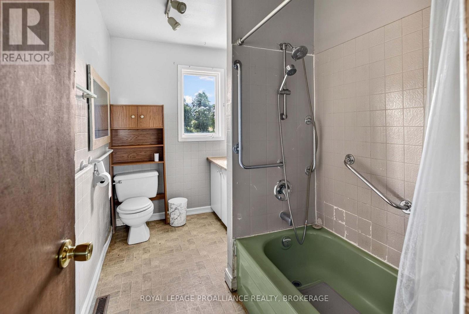 164 Jackson Road, Stone Mills, Ontario  K0K 1Z0 - Photo 13 - X13665916