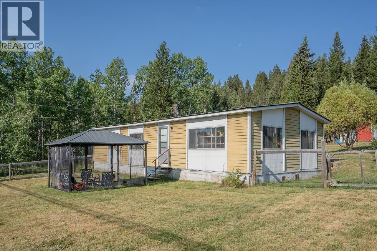 5472 CANIM HENDRIX LAKE ROAD, 100 Mile House, British Columbia