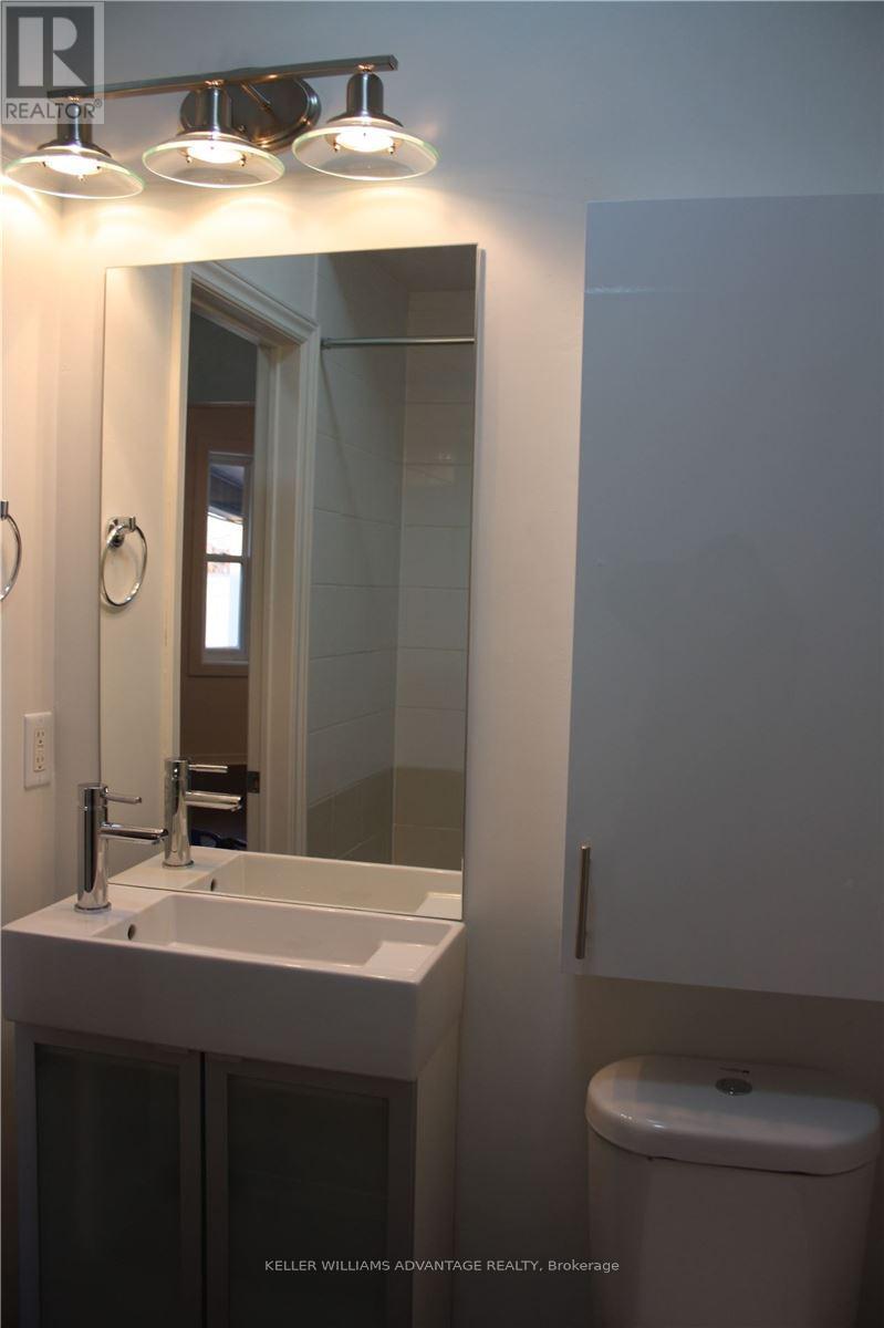 Unit A - 238 Highfield Road, Toronto, Ontario  M4L 2V5 - Photo 8 - E13673620