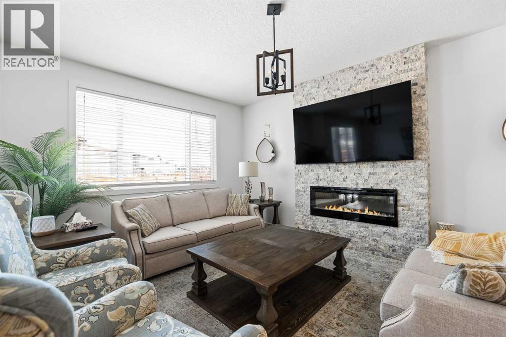 314 Walcrest Way SE, Calgary, Alberta  T2X 4G4 - Photo 12 - A2336270
