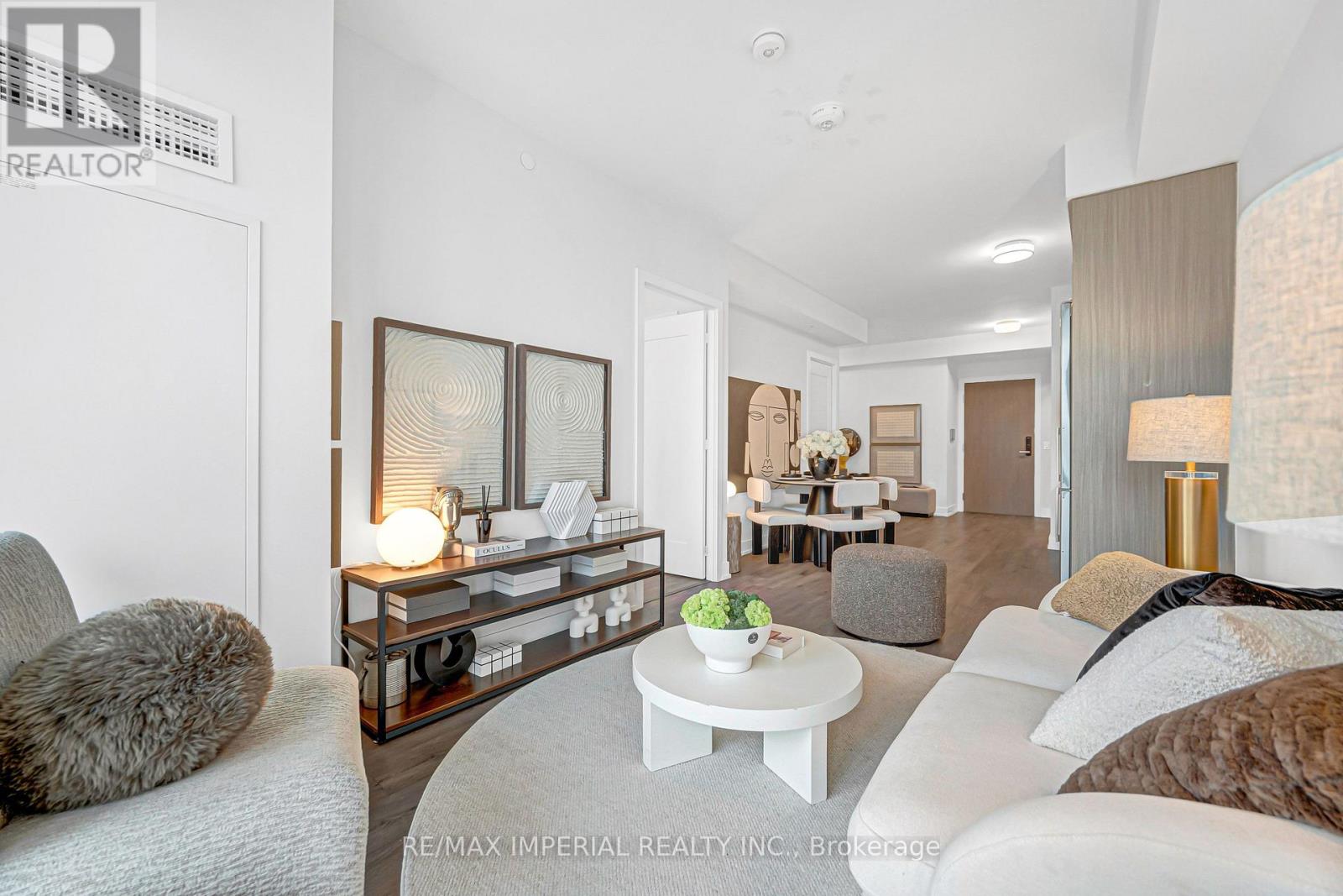 2410 - 575 Bloor Street E, Toronto, Ontario  M4W 0B2 - Photo 4 - C13672942