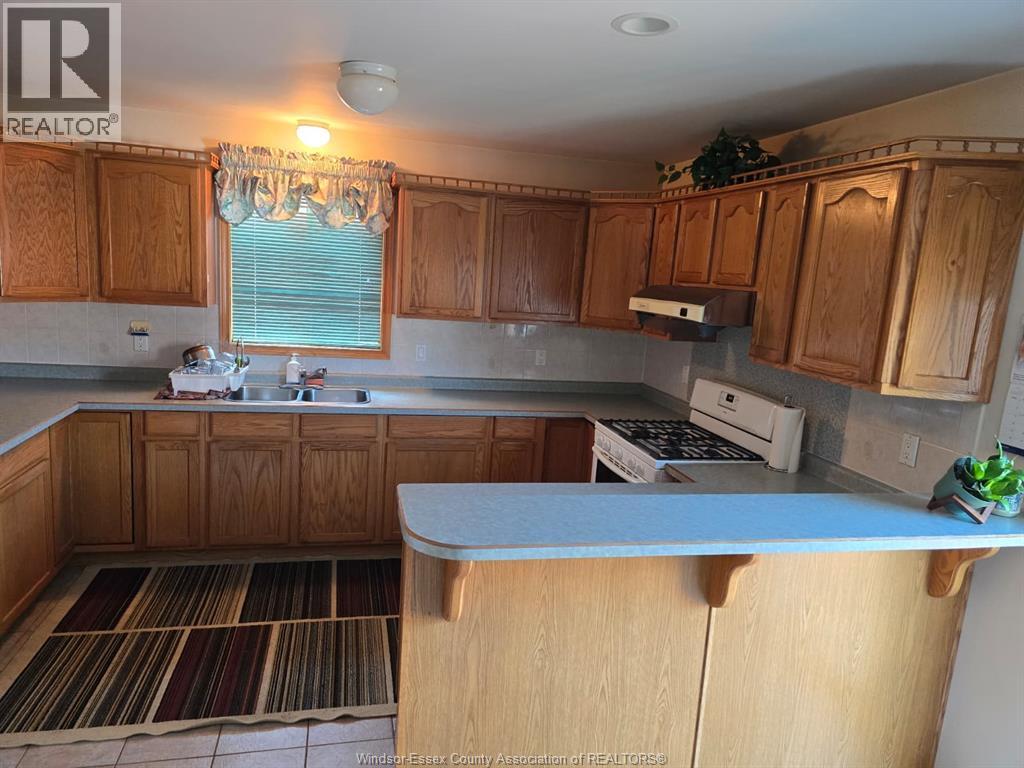 2636 Fleming Court South West, Windsor, Ontario  N9E 4P1 - Photo 16 - 26019807