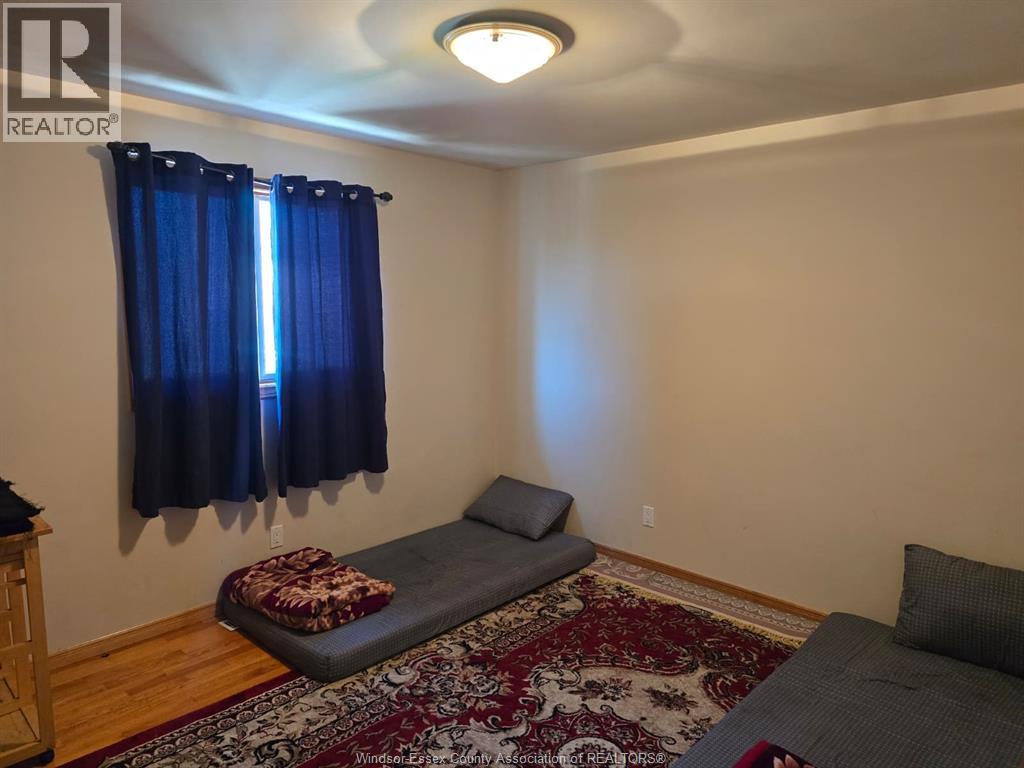 2636 Fleming Court South West, Windsor, Ontario  N9E 4P1 - Photo 7 - 26019807
