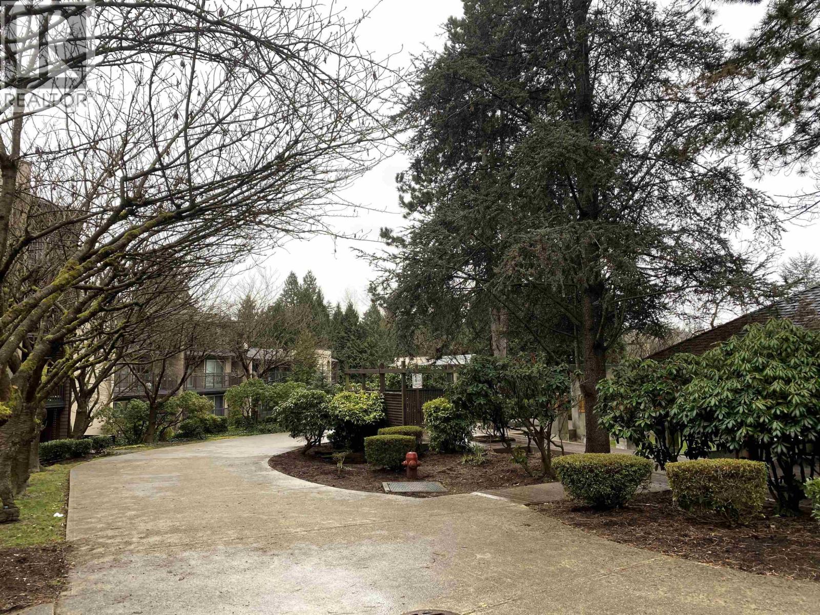 515 9867 MANCHESTER DRIVE