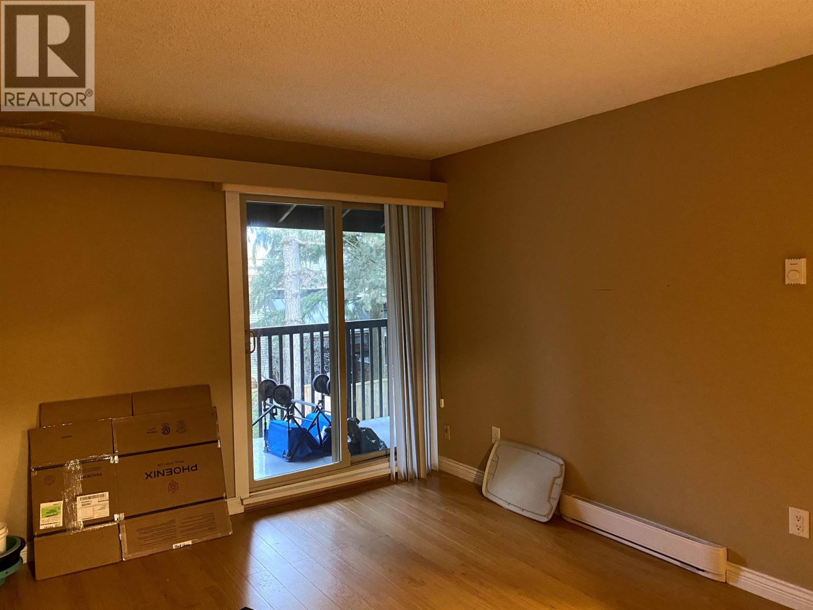 515 9867 MANCHESTER DRIVE