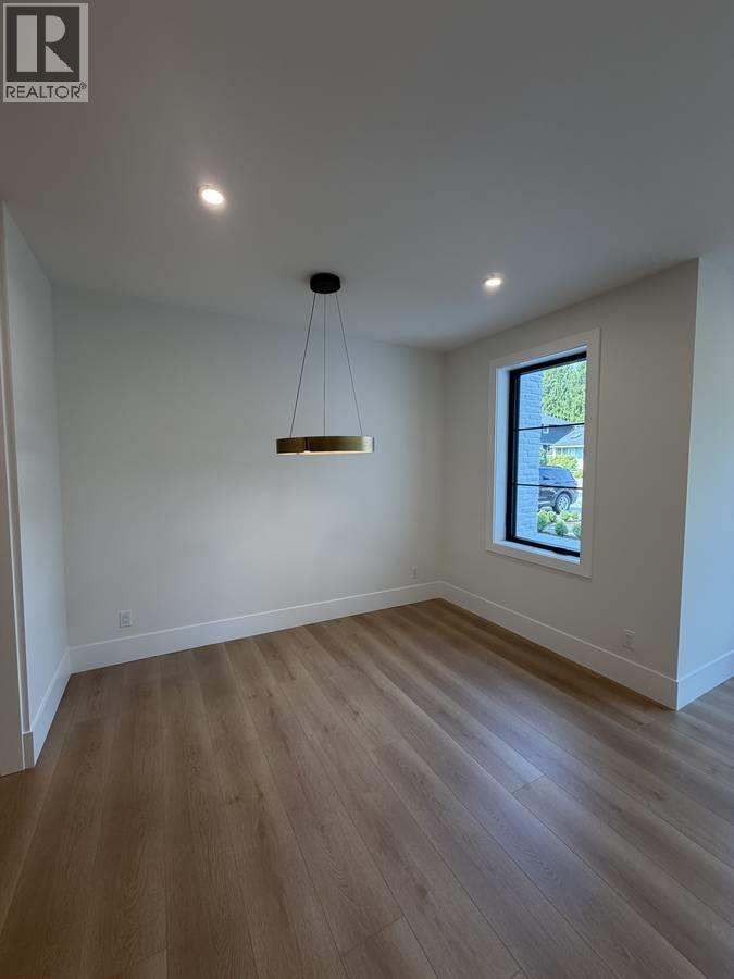 Basement Suite-9X3 WESTMOUNT DRIVE