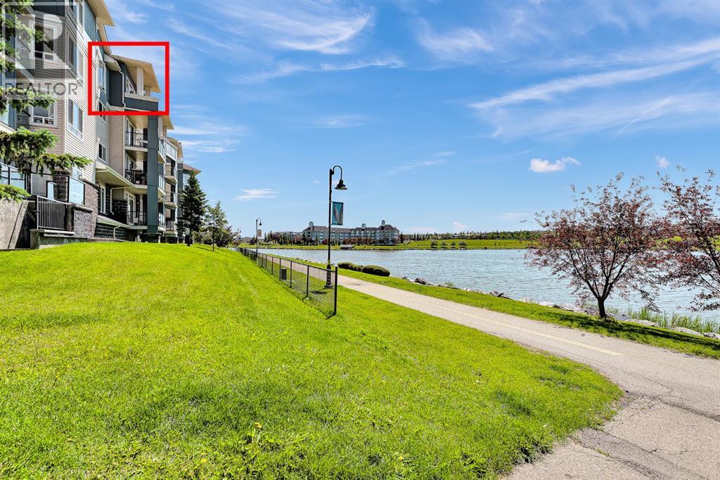 408, 108 Country Village Circle Ne, Calgary, Alberta  T3K 0E3 - Photo 2 - A2327328