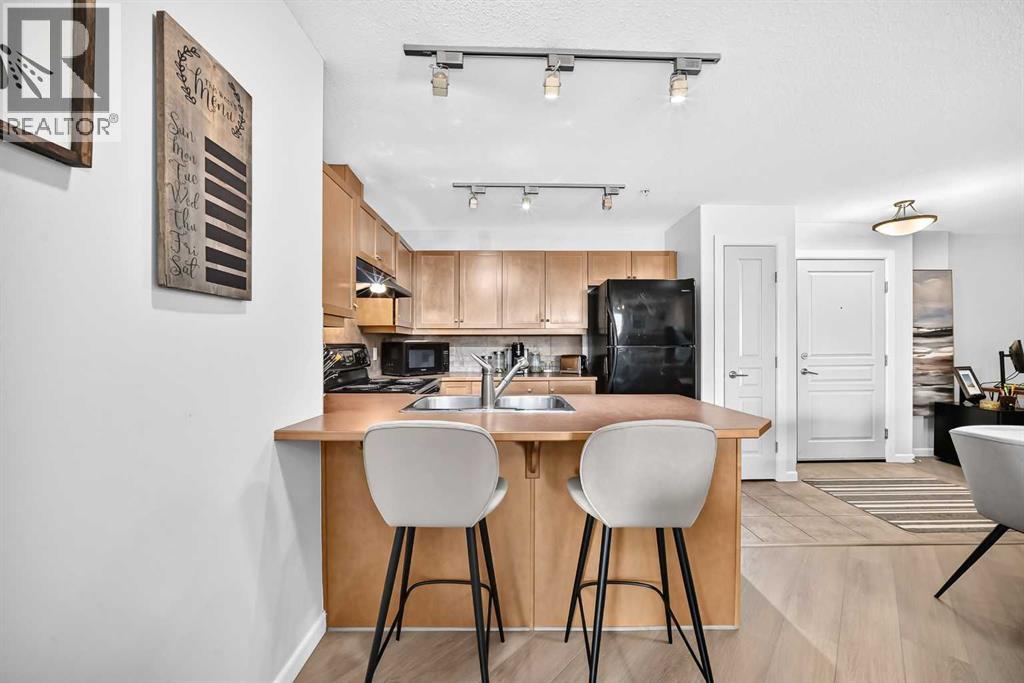 208, 30 Cranfield Link Se, Calgary, Alberta T3M 0N9 - Photo 6 - A2335644