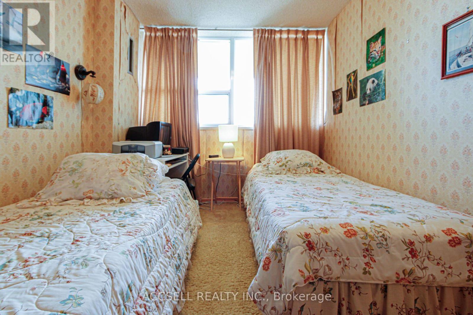 45 Silver Springs Boulevard, Toronto, Ontario  M1V 1R2 - Photo 10 - E13674190