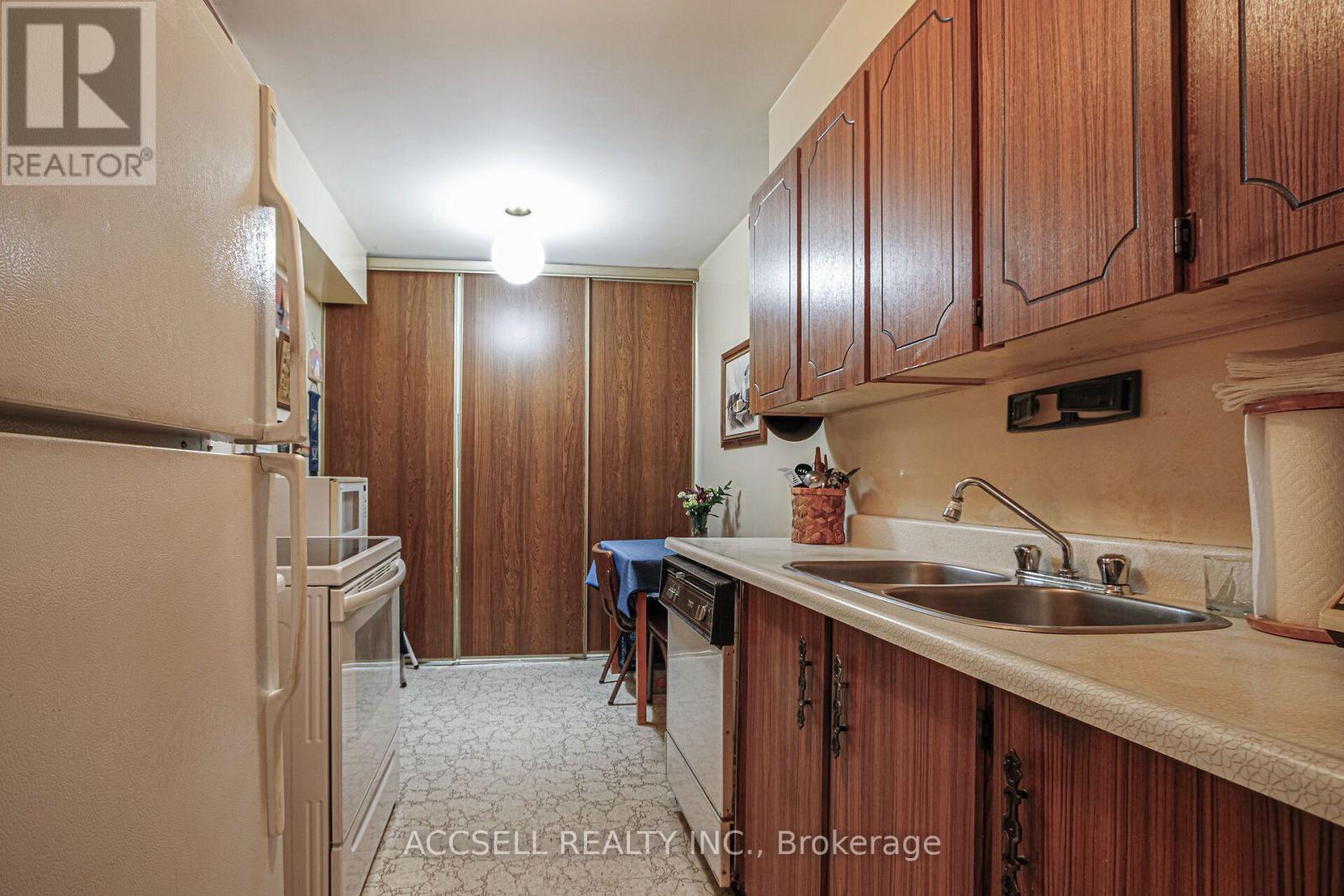 45 Silver Springs Boulevard, Toronto, Ontario  M1V 1R2 - Photo 22 - E13674190