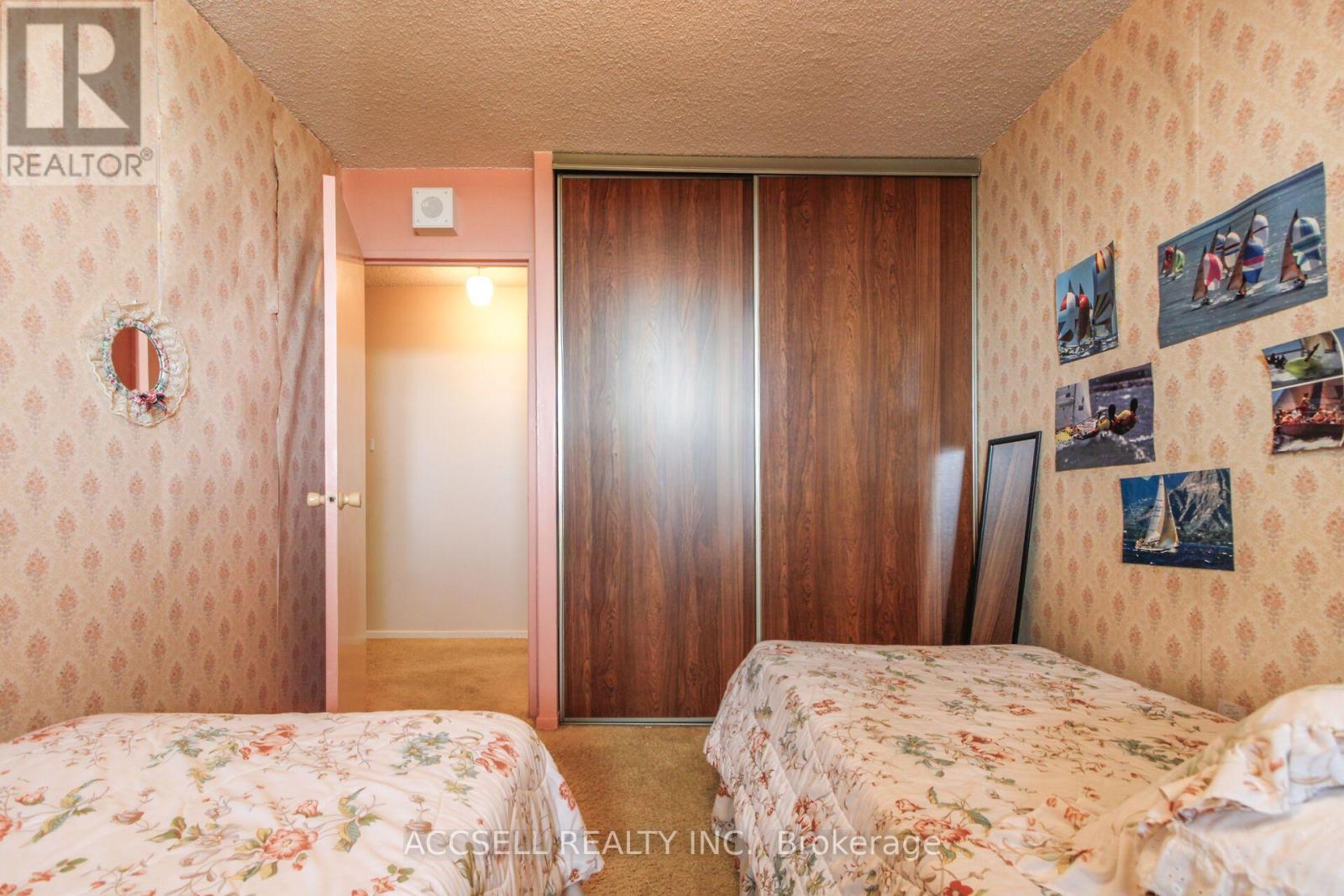 45 Silver Springs Boulevard, Toronto, Ontario  M1V 1R2 - Photo 9 - E13674190