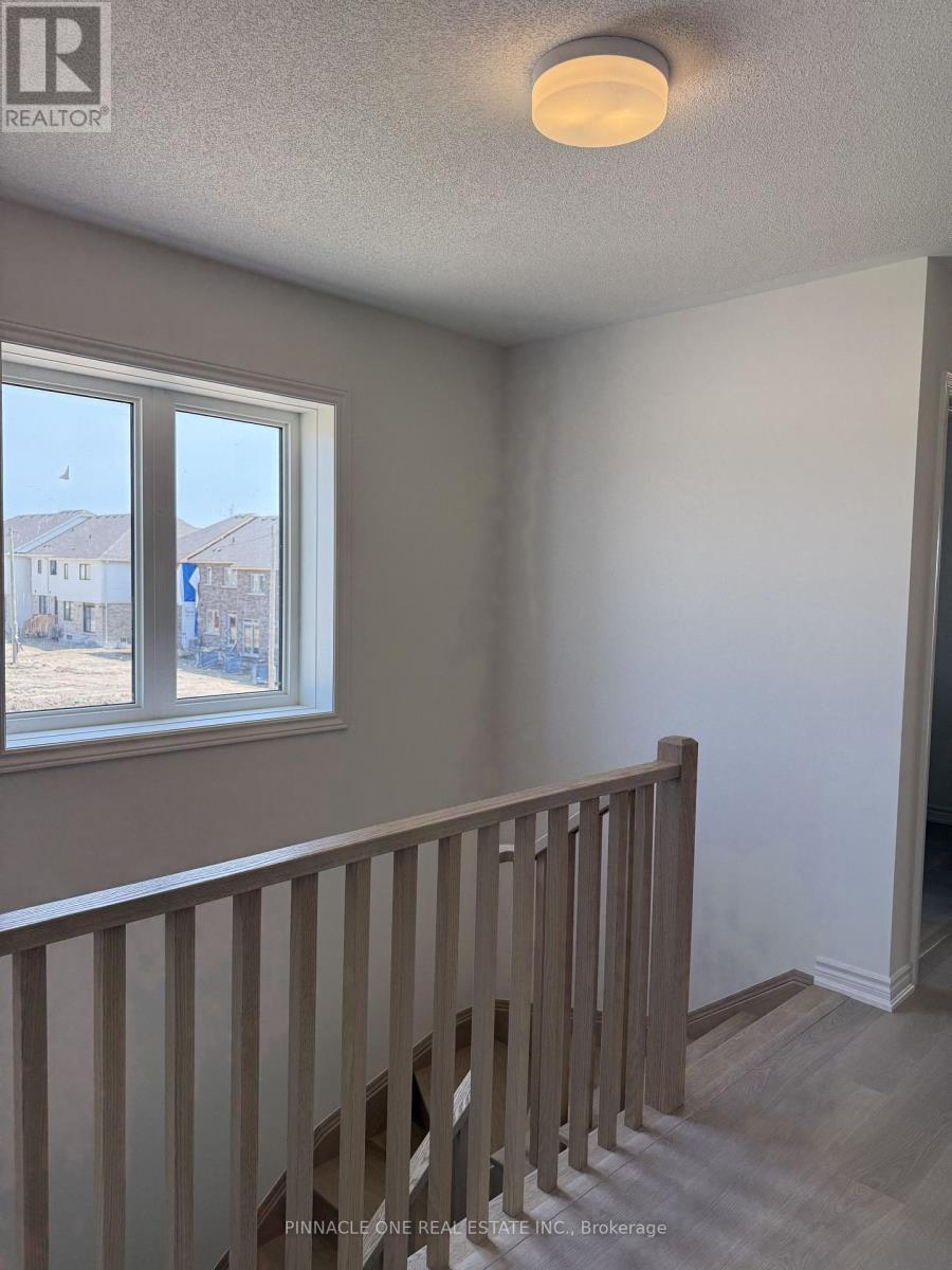 214 Stinson Crescent, Clarington (Courtice), Ontario  L1E 2S3 - Photo 15 - E13674200