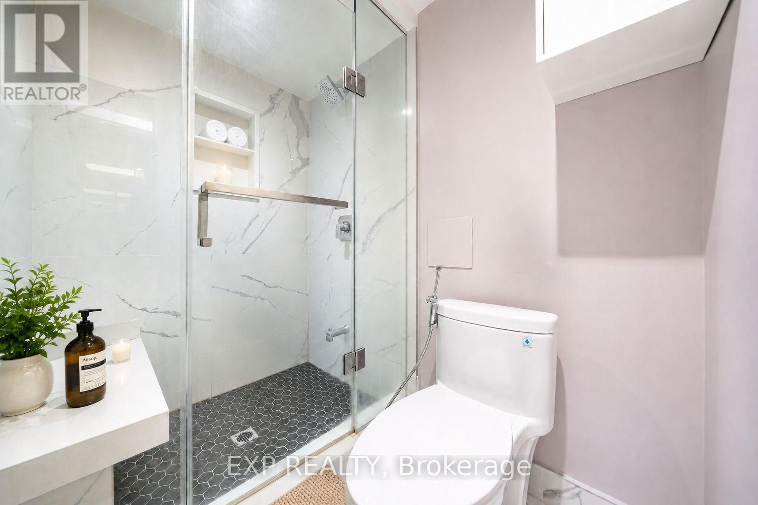 3 Baffin Court, Richmond Hill, Ontario  L4B 4J6 - Photo 19 - N13647284