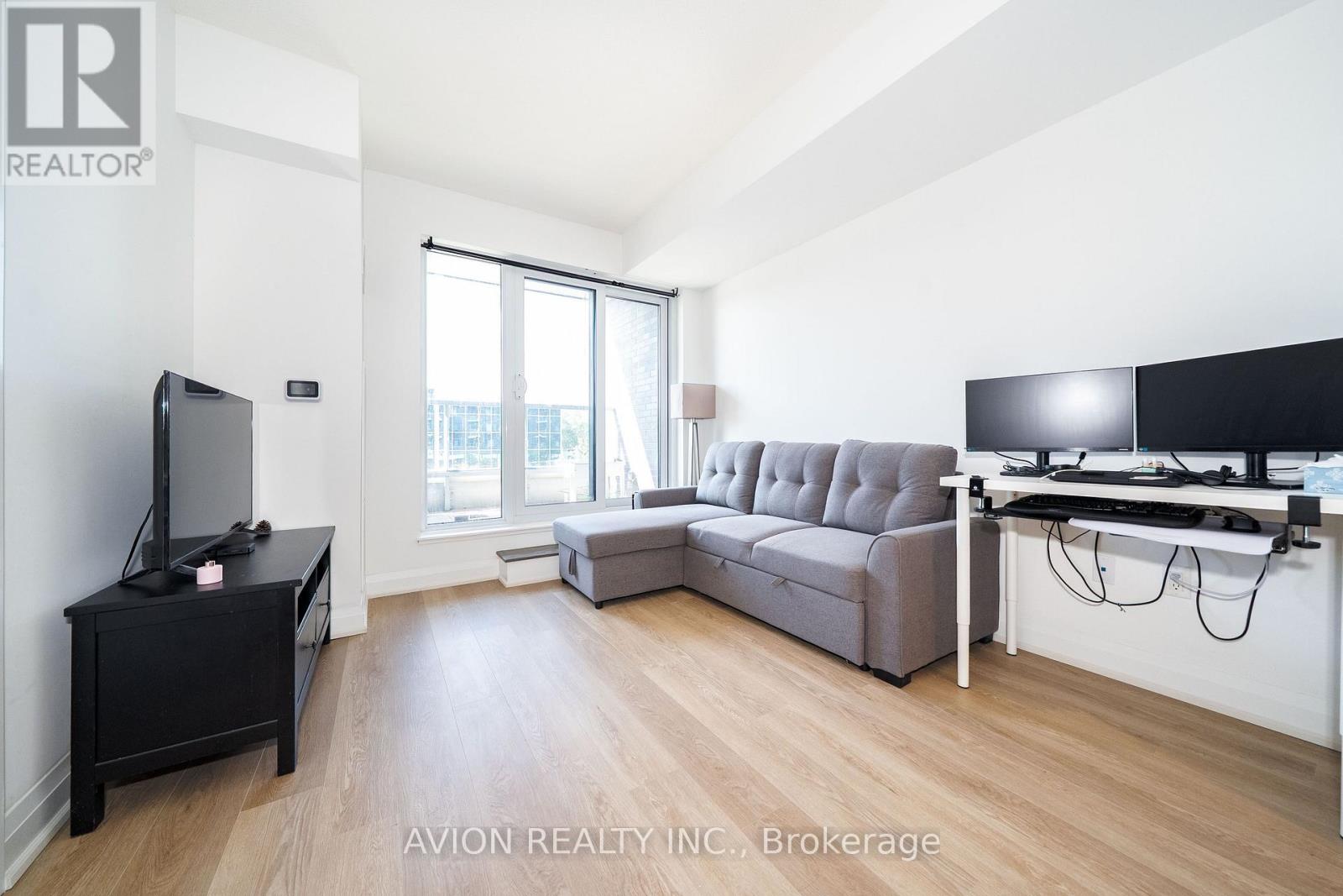 212 - 3220 Sheppard Avenue E, Toronto, Ontario M1T 3K3 - Photo 13 - E13600736