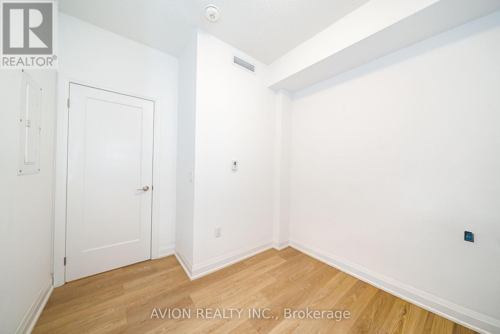 212 - 3220 Sheppard Avenue E, Toronto, Ontario M1T 3K3 - Photo 24 - E13600736