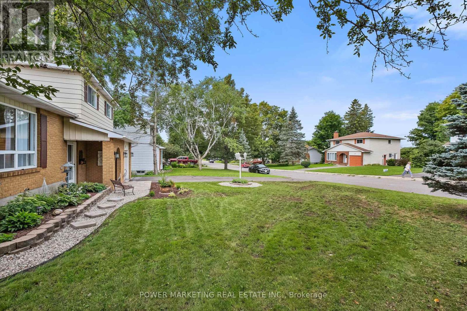 18 Gale Street, Mississippi Mills, Ontario  K0A 1A0 - Photo 4 - X13674220