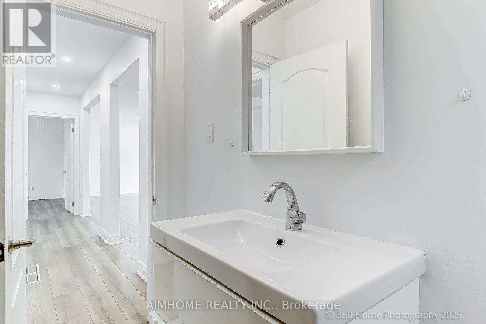 108 Steeles Avenue E, Markham, Ontario L3T 1A4 - Photo 18 - N13674216