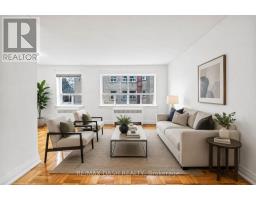 18 - 69 OLD MILL TERRACE, Toronto, Ontario